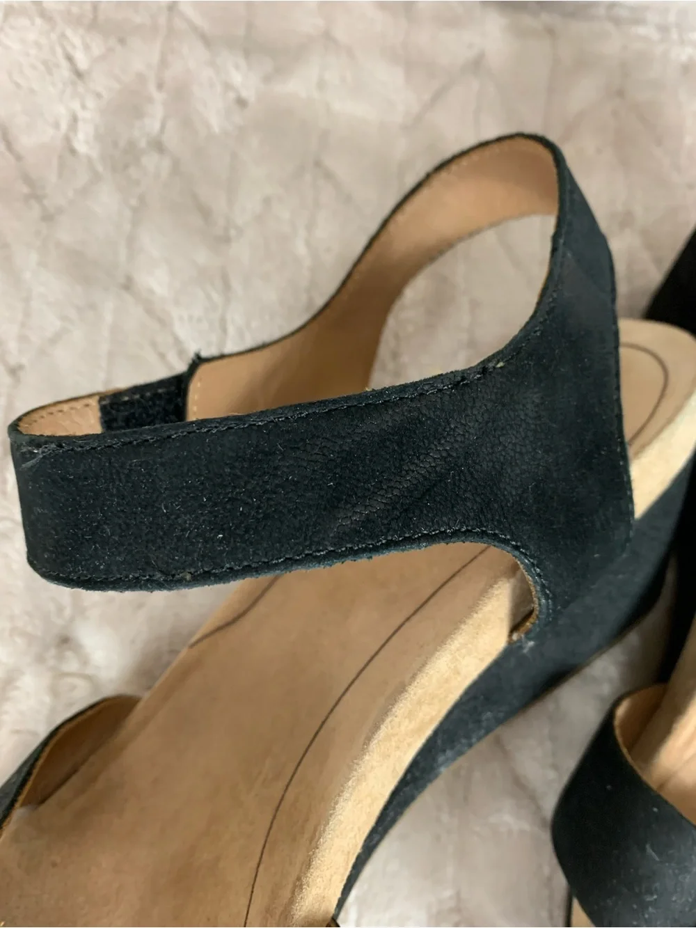 Women's Ugg Black Veva Leather Low Wedge Ankle Strap Open Toe Sandals Size 10